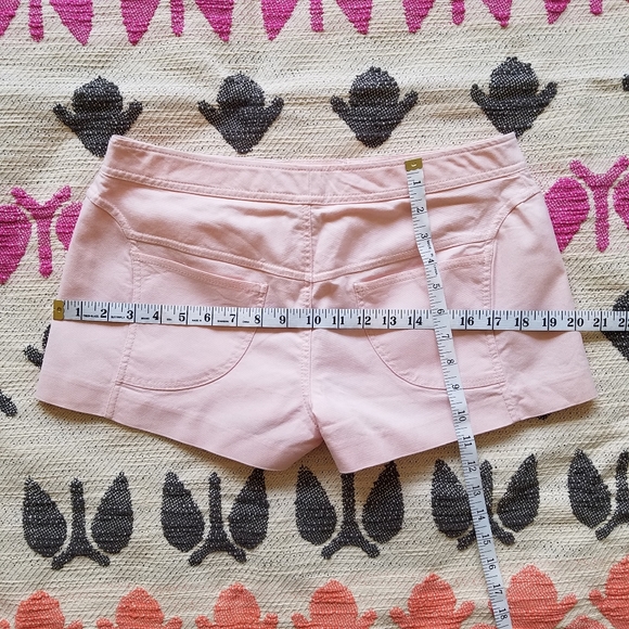 Retro Inspired Pink Shorts - Picture 5 of 9